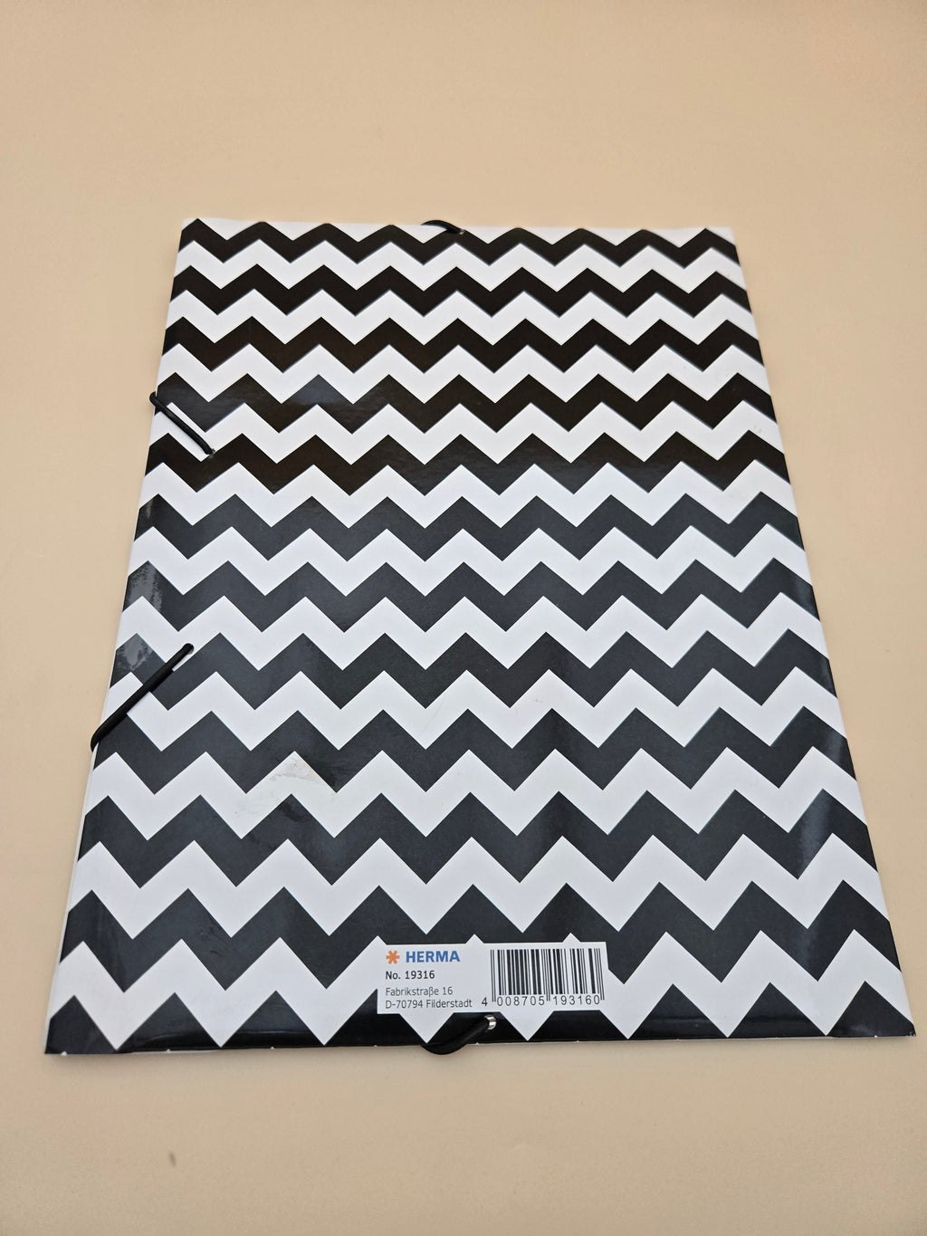 Chemise À Élastique HERMA A4 – Motif Zigzag Noir & Blanc