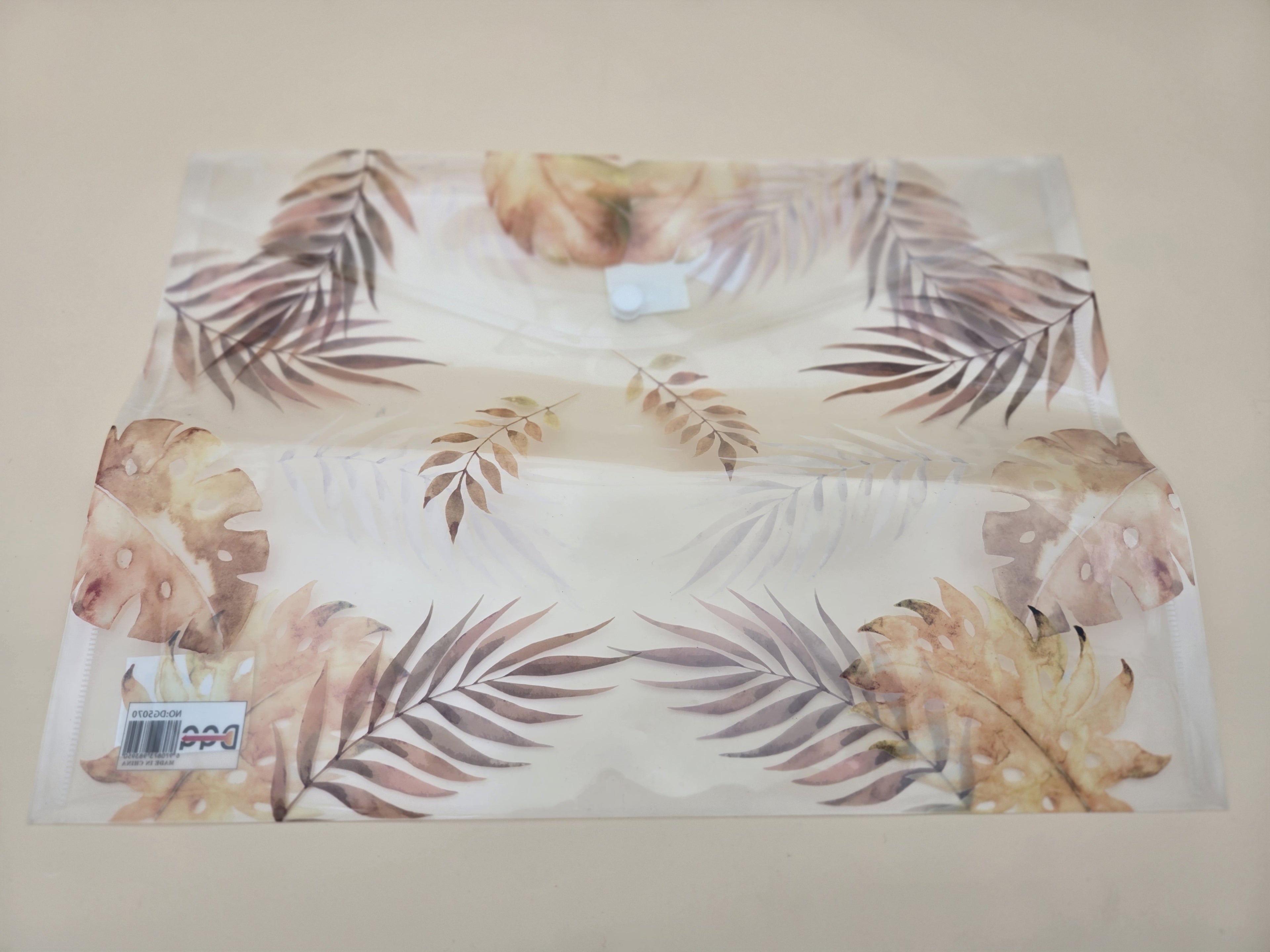 Pochette Plastique A4 – Motif Feuilles Tropicales Beige & Taupe (Palmier, Monstera), Bouton-Pression